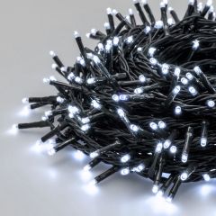 bozicna-novoletna-led-veriga-25m-300-led-hladno-bela-zunanje