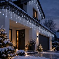 led-zavesa-hladno-bela-hisa-superstrela