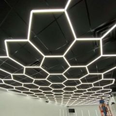 Modularni sistem razsvetljave HEXAGON LED / 243 x 483 cm / 768W / 58740lm / Toplo bela 