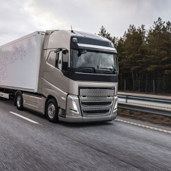 LED luči, žarnice, svetila in oprema za prikolice, tovornjake, kamione in transportna vozila – pozicijske, stop luči, smerniki in delovne LED luči